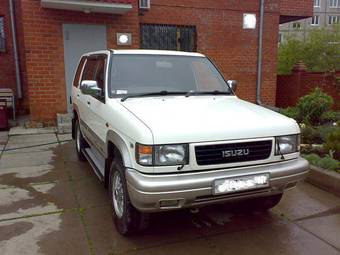 1997 Isuzu Bighorn Images