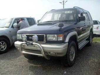 1997 Isuzu Bighorn Pictures