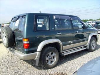 1997 Isuzu Bighorn Photos