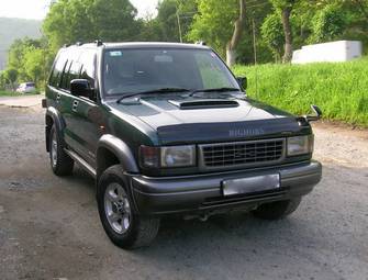 1997 Isuzu Bighorn Photos