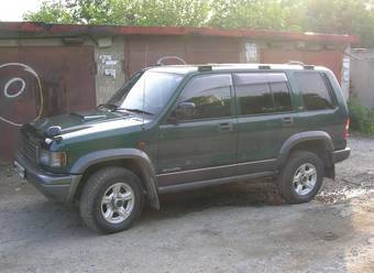 1997 Isuzu Bighorn Photos