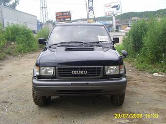 1997 Isuzu Bighorn Photos