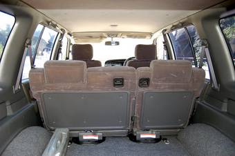 1997 Isuzu Bighorn Photos