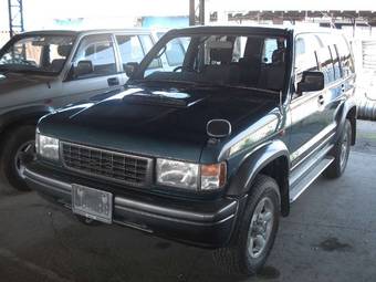 1997 Isuzu Bighorn Pictures