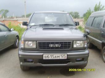 1997 Isuzu Bighorn Photos