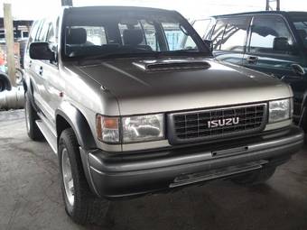 1997 Isuzu Bighorn Pictures