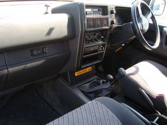 1997 Isuzu Bighorn Pictures