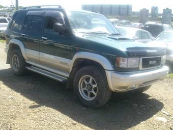 1997 Isuzu Bighorn Photos