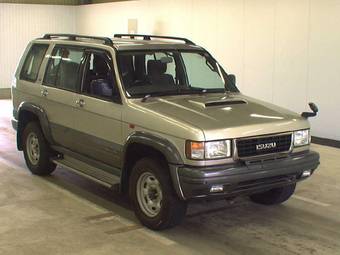 1997 Isuzu Bighorn Photos