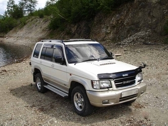 1998 Isuzu Bighorn