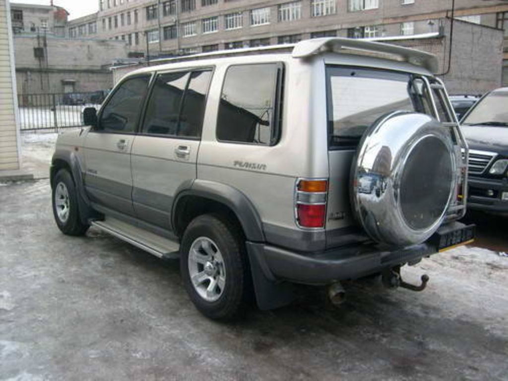 1998 Isuzu Bighorn