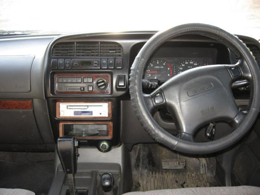 1998 Isuzu Bighorn