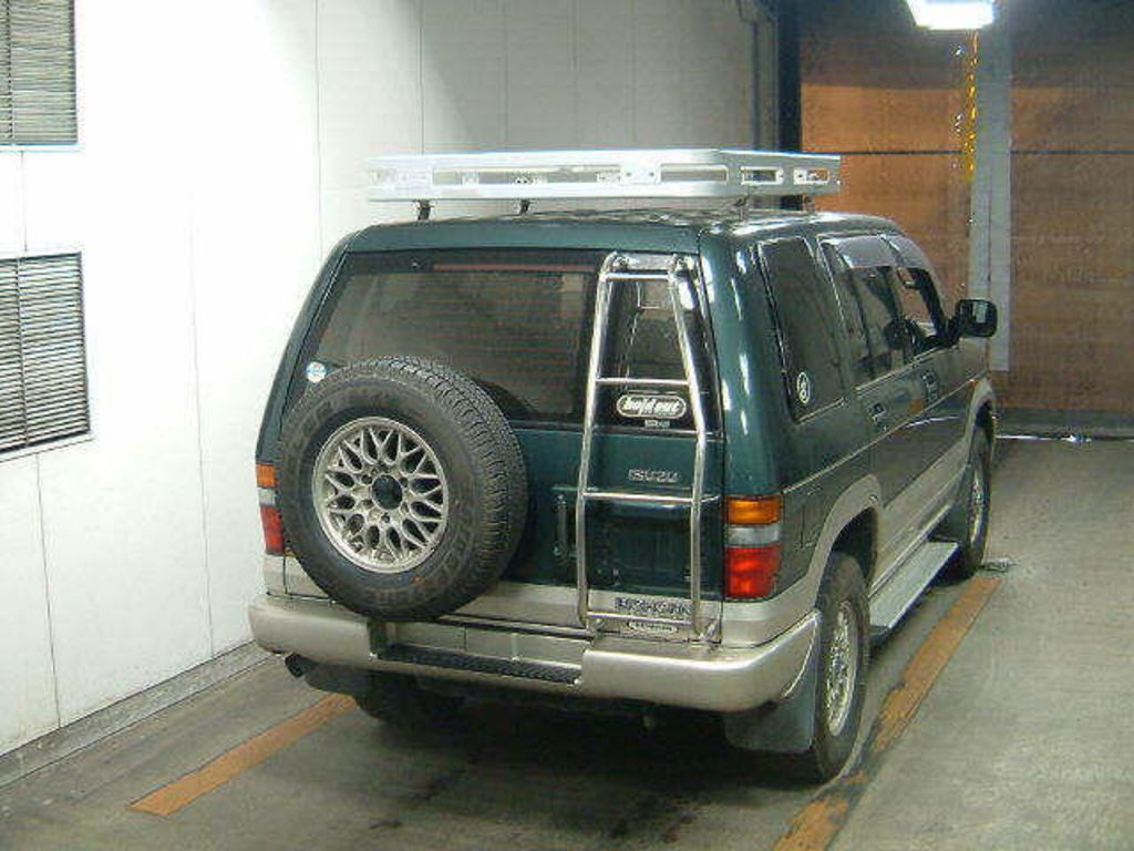 1998 Isuzu Bighorn