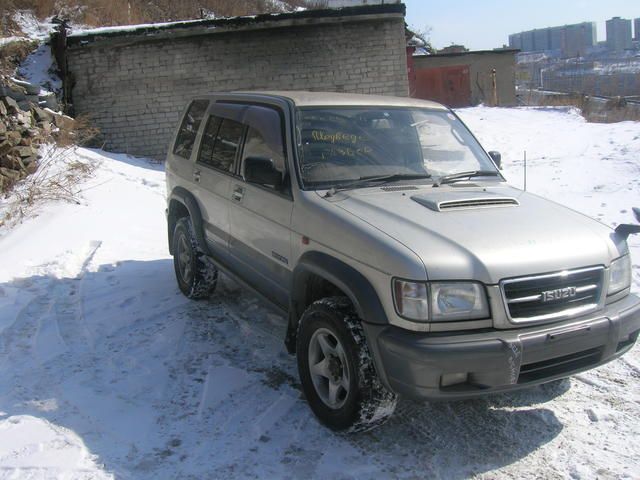 1998 Isuzu Bighorn