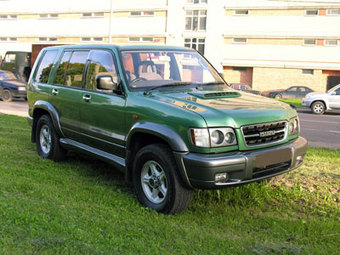 1998 Isuzu Bighorn Pictures