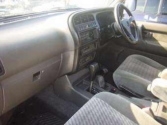 1998 Isuzu Bighorn Photos