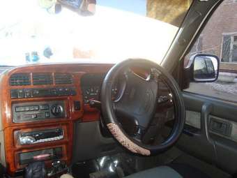 1998 Isuzu Bighorn Pictures