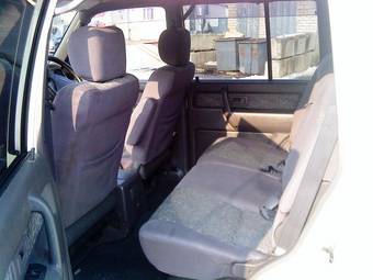 1998 Isuzu Bighorn Pics