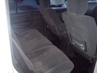 1998 Isuzu Bighorn Pictures