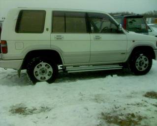 1998 Isuzu Bighorn Pictures