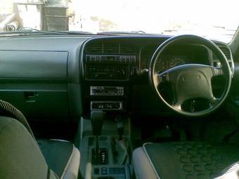 1998 Isuzu Bighorn Pictures