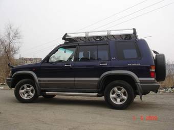 1998 Isuzu Bighorn Photos