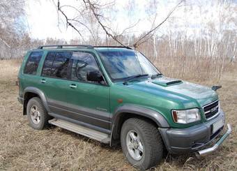 1998 Isuzu Bighorn Photos