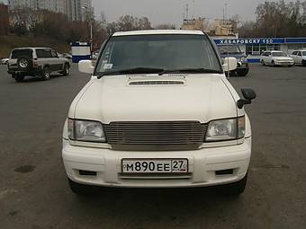 1998 Isuzu Bighorn Pictures