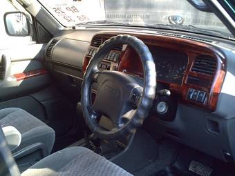 1998 Isuzu Bighorn Photos