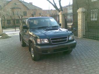 1998 Isuzu Bighorn Images