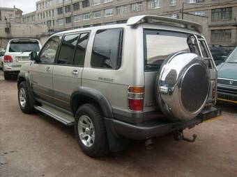 1998 Isuzu Bighorn Pictures
