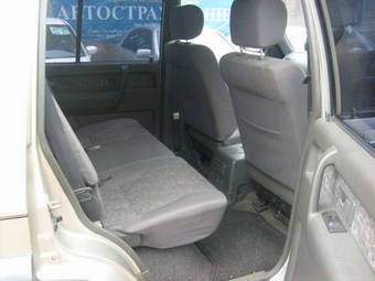 1998 Isuzu Bighorn Pictures
