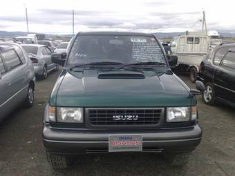 1998 Isuzu Bighorn Photos