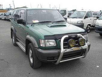 1998 Isuzu Bighorn Pictures