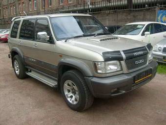 1998 Isuzu Bighorn Pictures