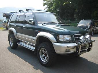 1998 Isuzu Bighorn Photos