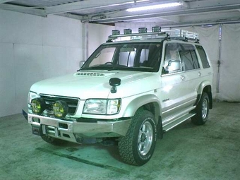 1999 Isuzu Bighorn