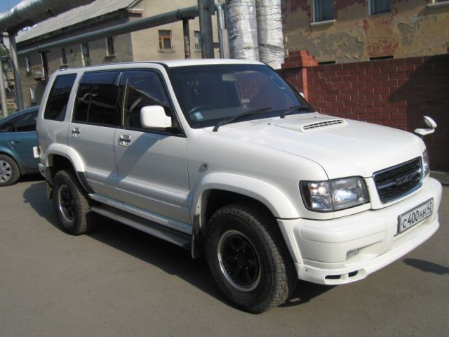 1999 Isuzu Bighorn