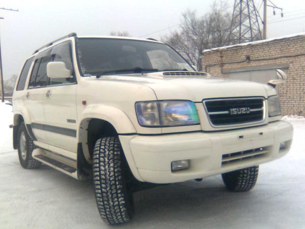1999 Isuzu Bighorn