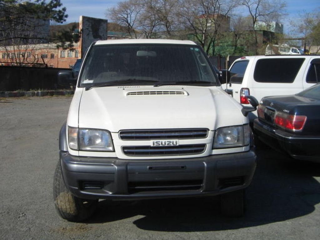 1999 Isuzu Bighorn
