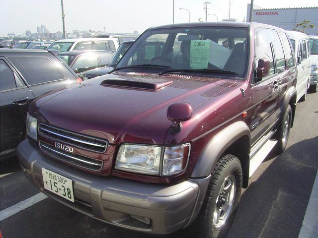 1999 Isuzu Bighorn Images