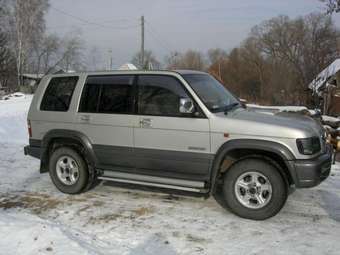 1999 Isuzu Bighorn Photos