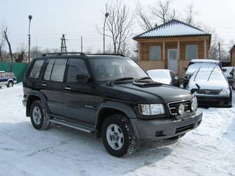 1999 Isuzu Bighorn Photos