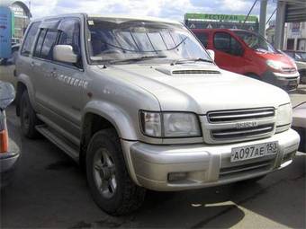 1999 Isuzu Bighorn Photos