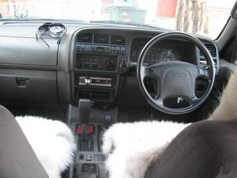 1999 Isuzu Bighorn Pics