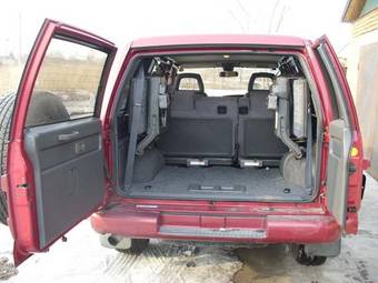 1999 Isuzu Bighorn Pictures