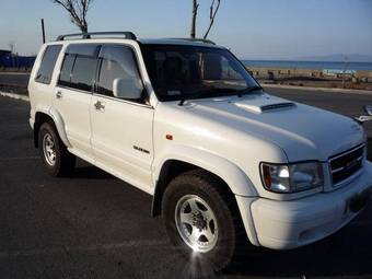 1999 Isuzu Bighorn Pictures