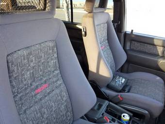 1999 Isuzu Bighorn Photos