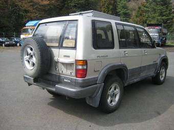 1999 Isuzu Bighorn Photos