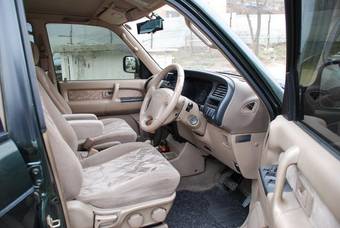 1999 Isuzu Bighorn Photos